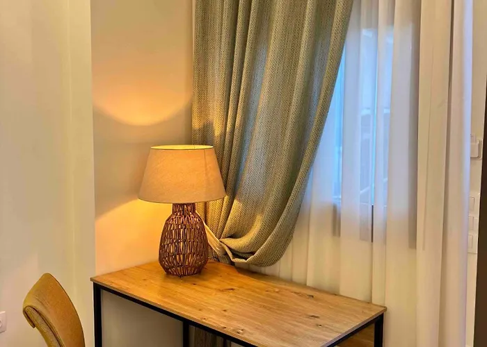 Roccos Boho Paradise * Vólosz